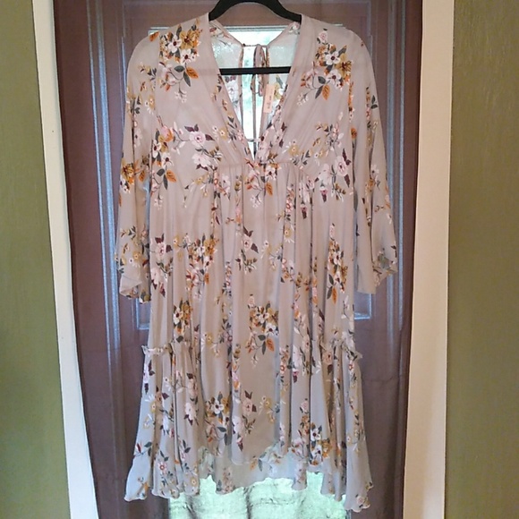 Millibon USaA Bell Sleev Dress Size Large - Picture 1 of 3